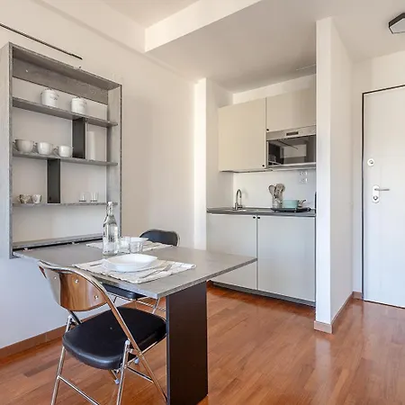 Kis-s Square Lovely Flat - Italywego פרוג'ה